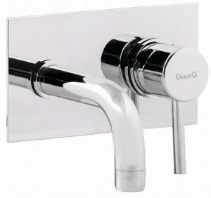 Rubinetteria Giulini Смеситель для умывальника настенный на 2 отверстия с тарелкой Futuro F6523