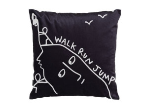 Квадратная подушка из ткани