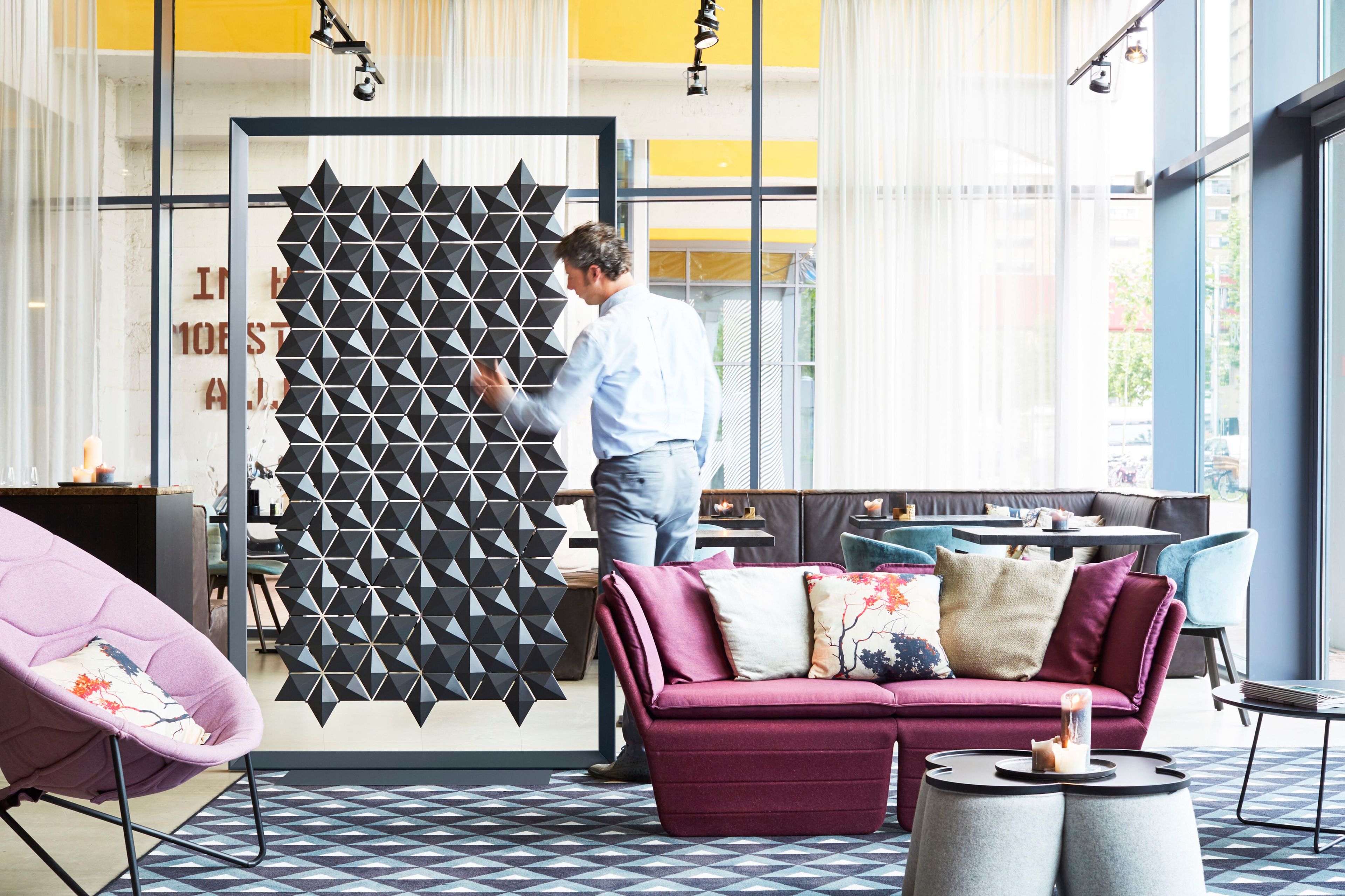 Отдельно стоящая перегородка bloomming FACET 136x220cm in grafite ARCH-00070957 - Вид №1