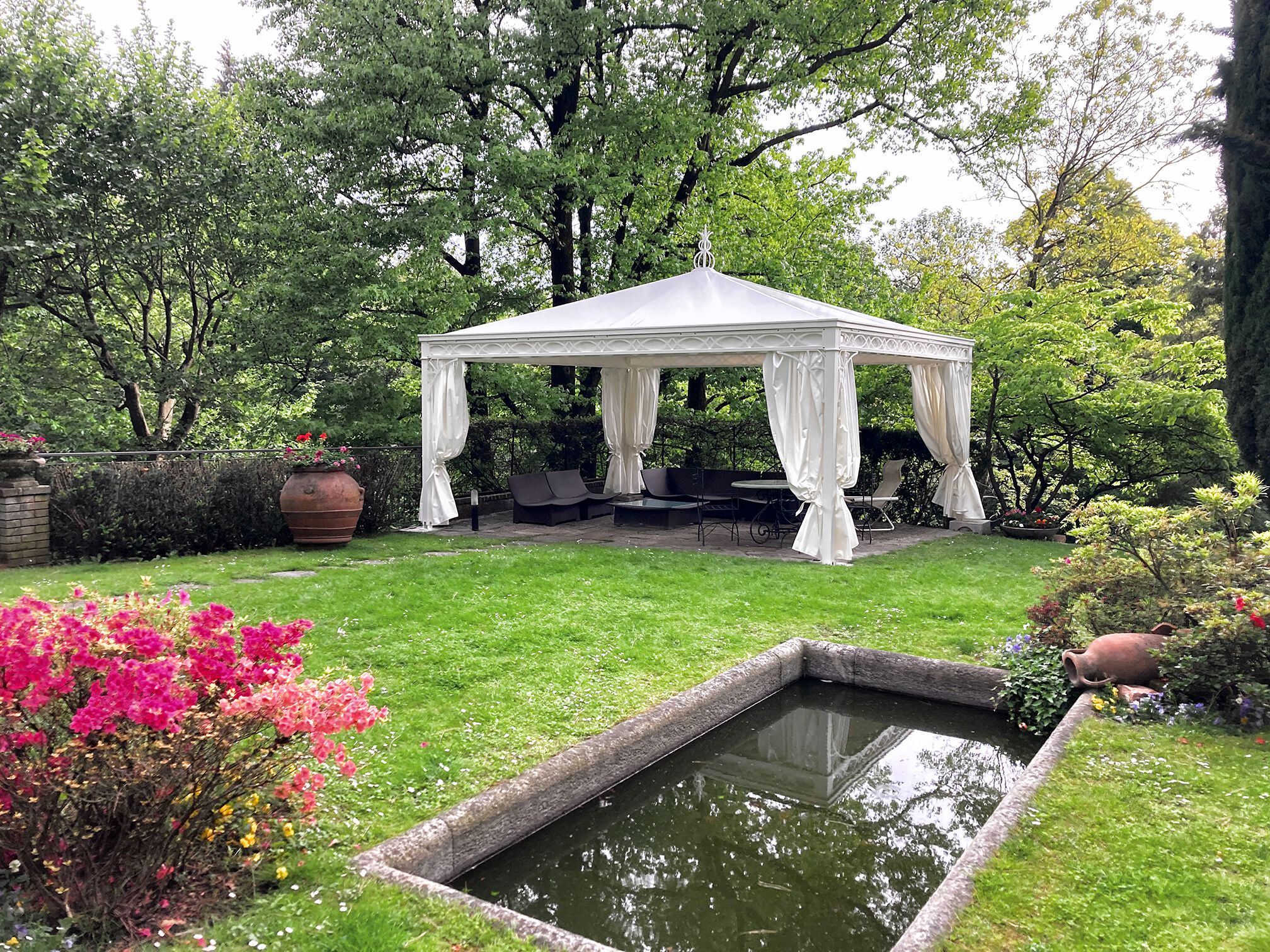 Отдельно стоящие беседки с сертифицированной крышкой из ПВХ L'Officina by Adami S4 ARCH-00094398 - Вид №9