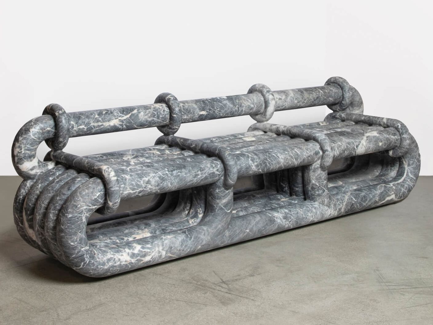 3-местный мраморный диван Kelly Wearstler Nudo ARCH-00131405