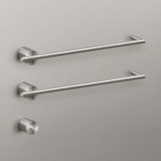 Электрический полотенцесушитель Л. 580 мм, кнопка питания включена  EQB12 CEADESIGN  - Вид №1