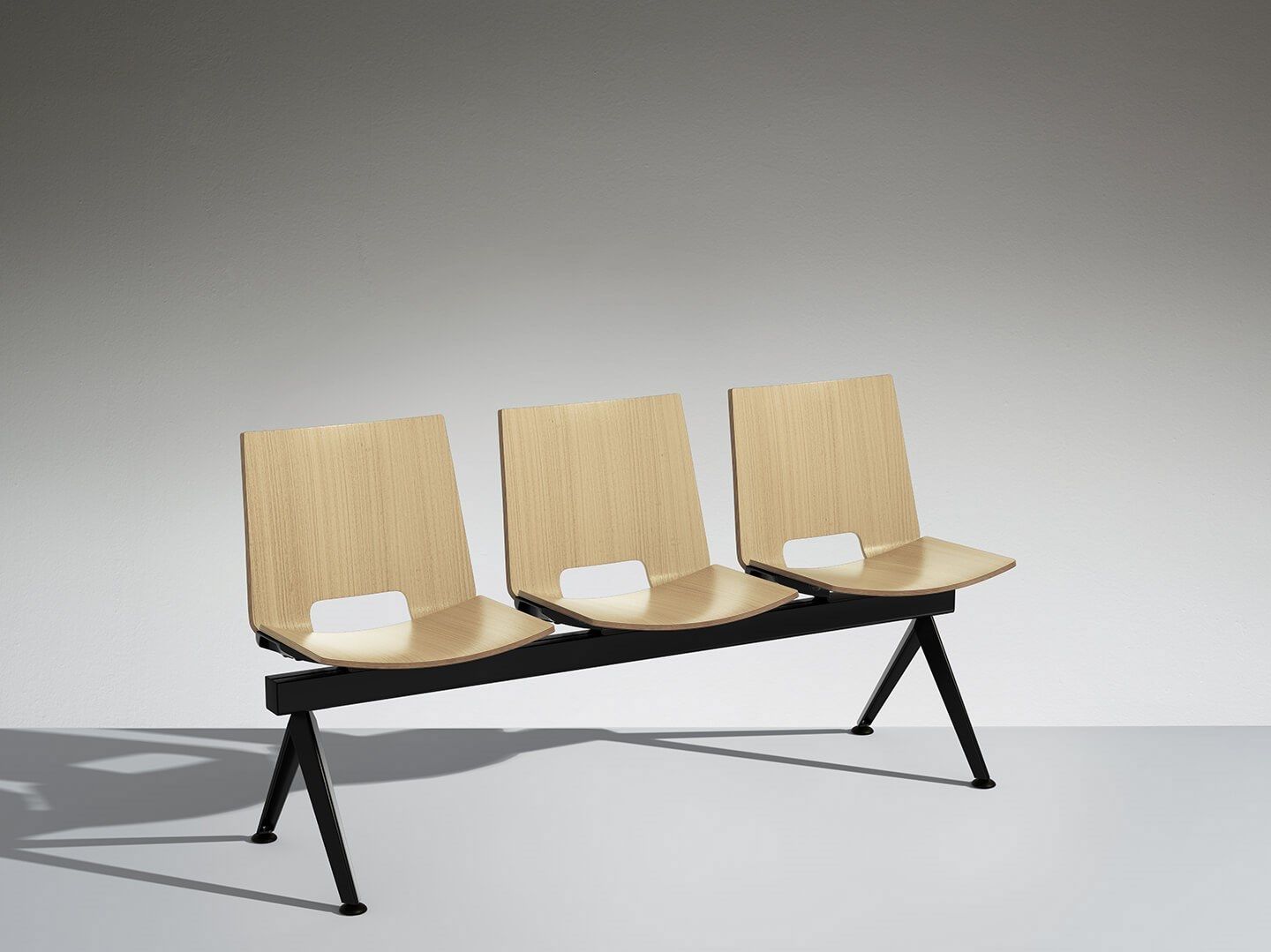 Сидя на баре LAMM Hl3 ARCH-00097665 - Вид №2