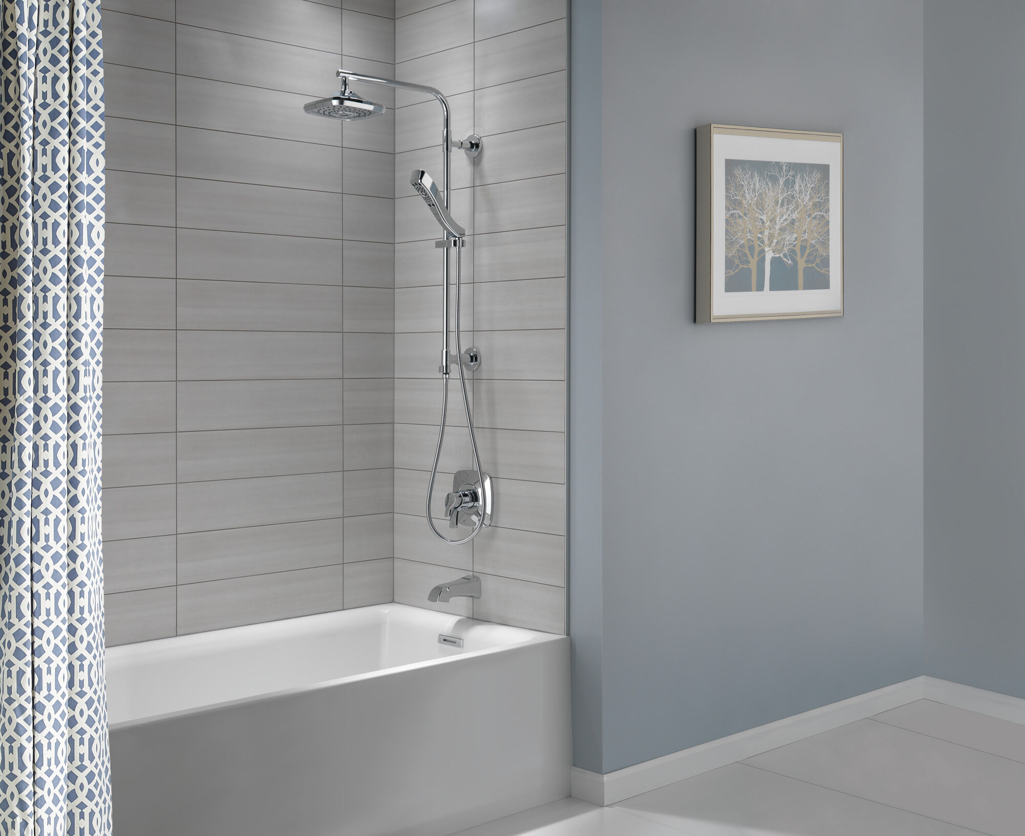 52690-RB H2Okinetic® 3-х позиционная душевая лейка Raincan Delta Faucet Universal Showering Венецианская бронза  - Вид №1