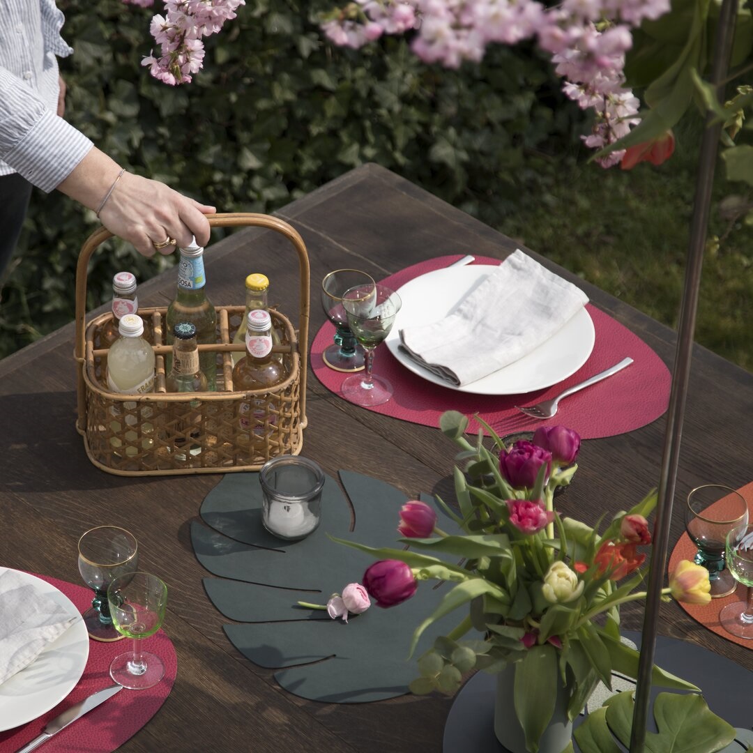 983571 HIPPO raspberry подстановочная салфетка фигурная 37х44 см, толщина 1,6мм;LIND DNA  - Вид №1