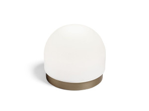 Светодиодная настольная лампа из бронзы и опалового стекла