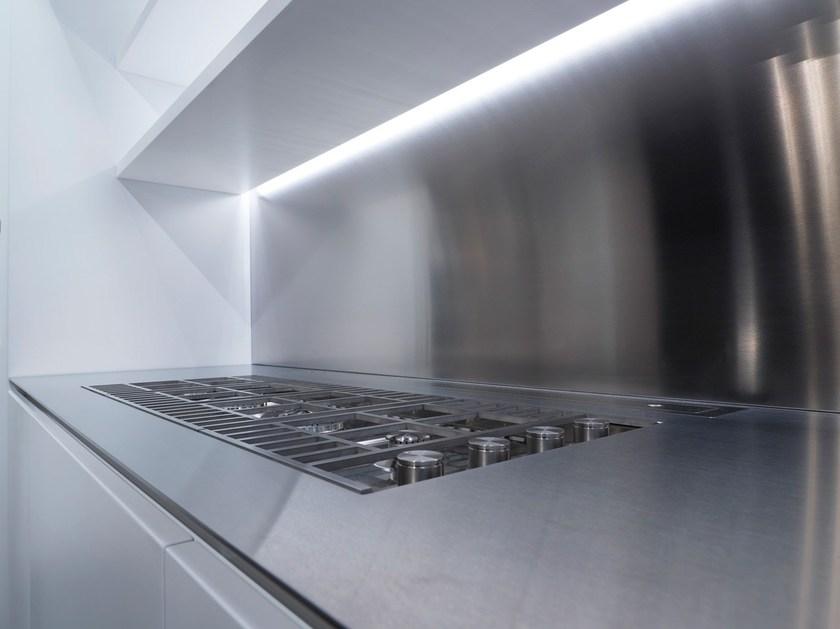 RIFRA Линейная кухня из Corian® Line sun-id-1495453 - Вид №3