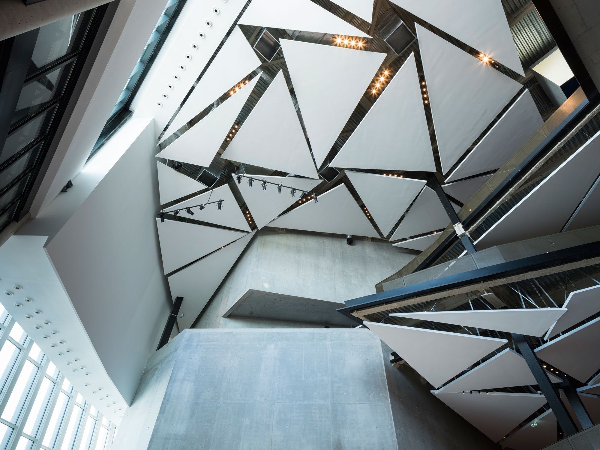 Регулируемый потолочный светодиодный прожектор Deltalight Spy ARCH-00062218 - Вид №2