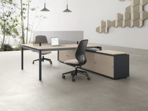 Секционная рабочая станция из меламина и металла