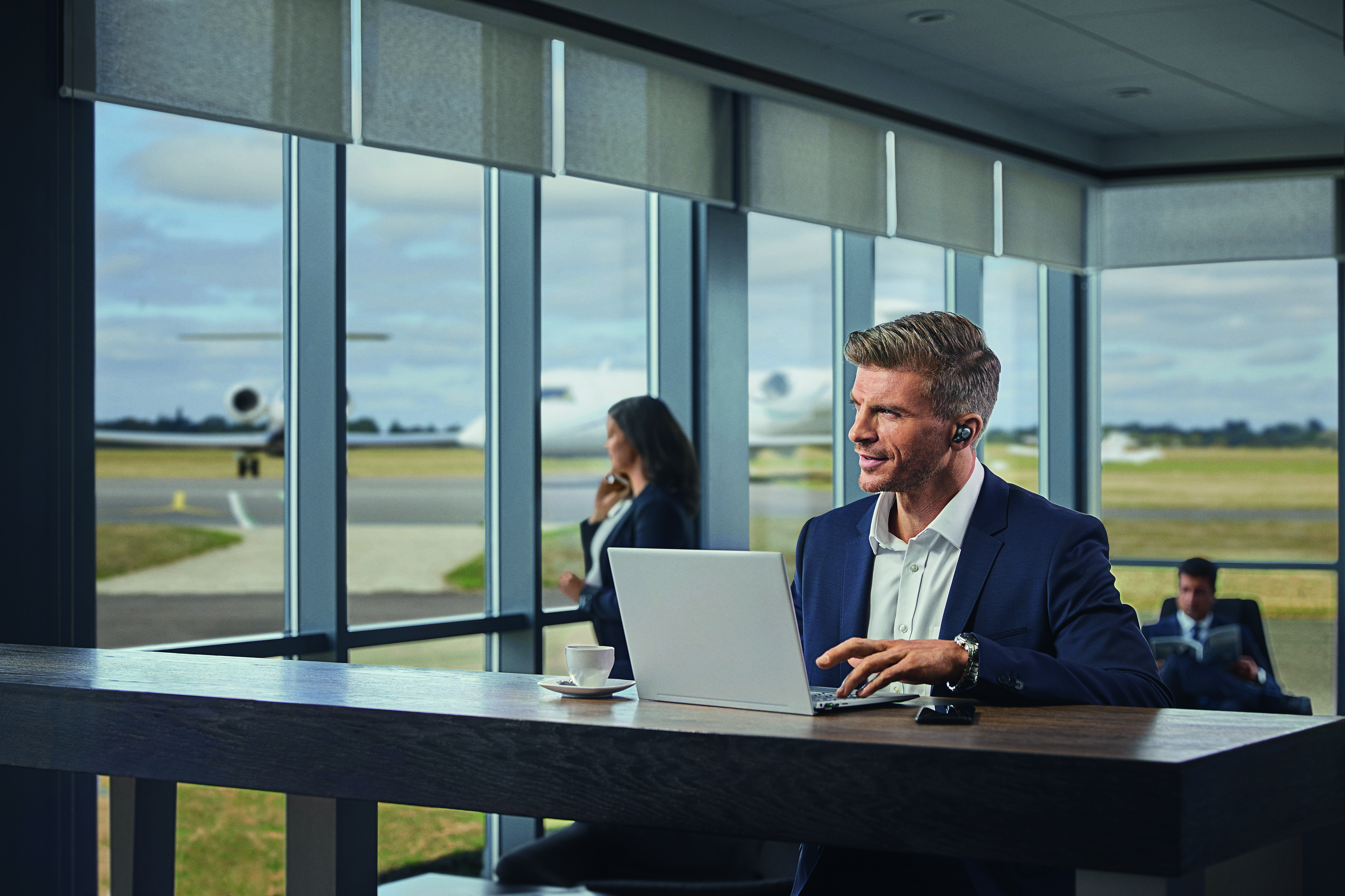 6598-832-209 evolve 65t, titanium black, uc Jabra Santreyd  - Вид №17