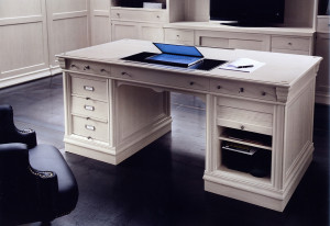 Письменный стол  BAMAX 03.805