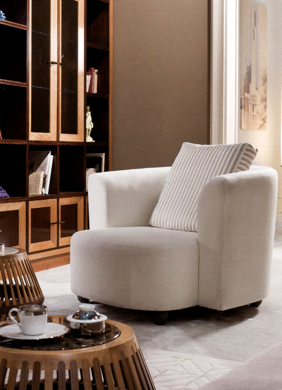 Кресло  ANNIBALE COLOMBO A 1492/1 