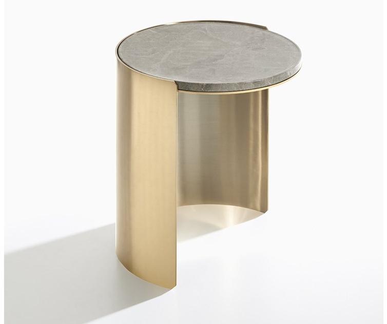 IOC project partners Овальный журнальный столик со столешницей из каррарского мрамора sun-id-1377680 - Вид №1