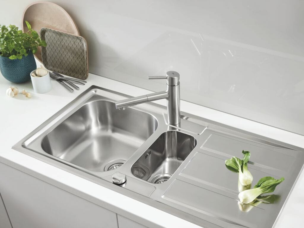 Смеситель для кухни с одним отверстием и поворотным изливом Grohe концепция ARCH-00042970 - Вид №1