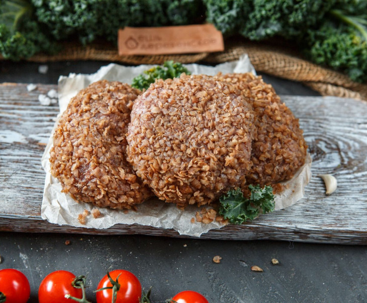 5757 Шницель рубленый из молодой говядины в гречневой панировке Вкусляндия  - Вид №1