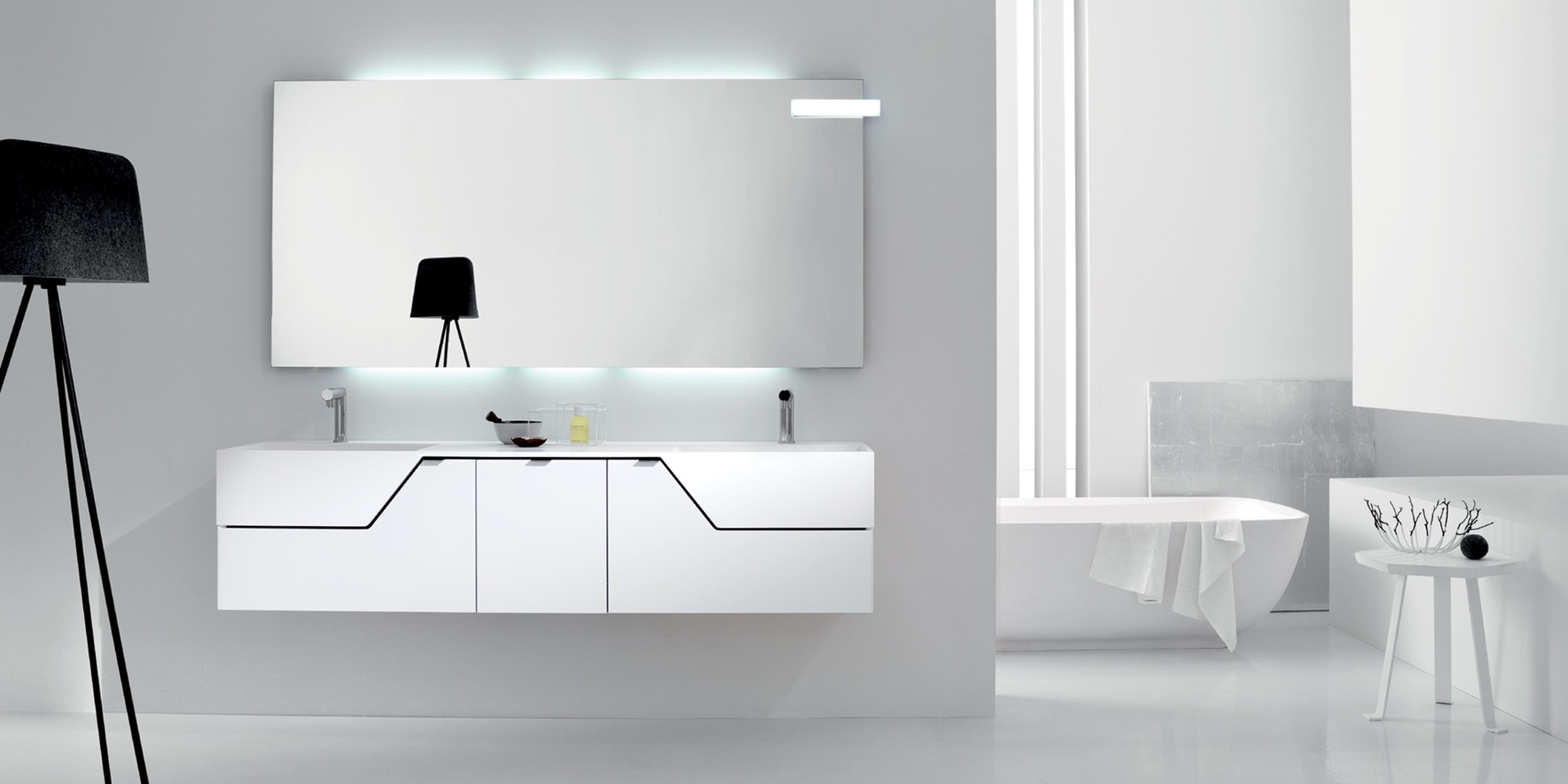 Комбинация ванной комнаты PV14 в отделке Wing Milltek / 141 Bianco  MILLDUE PIVOT PIVOT14 - Вид №2