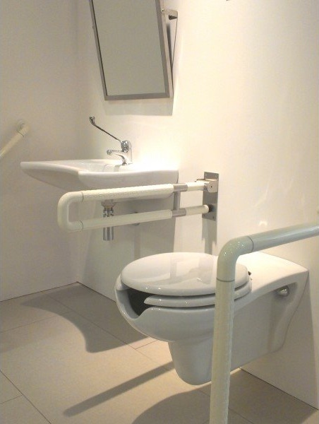 BD060-00CB00E-0000 Раковина для инвалидов 50*60 Creavit  - Вид №3