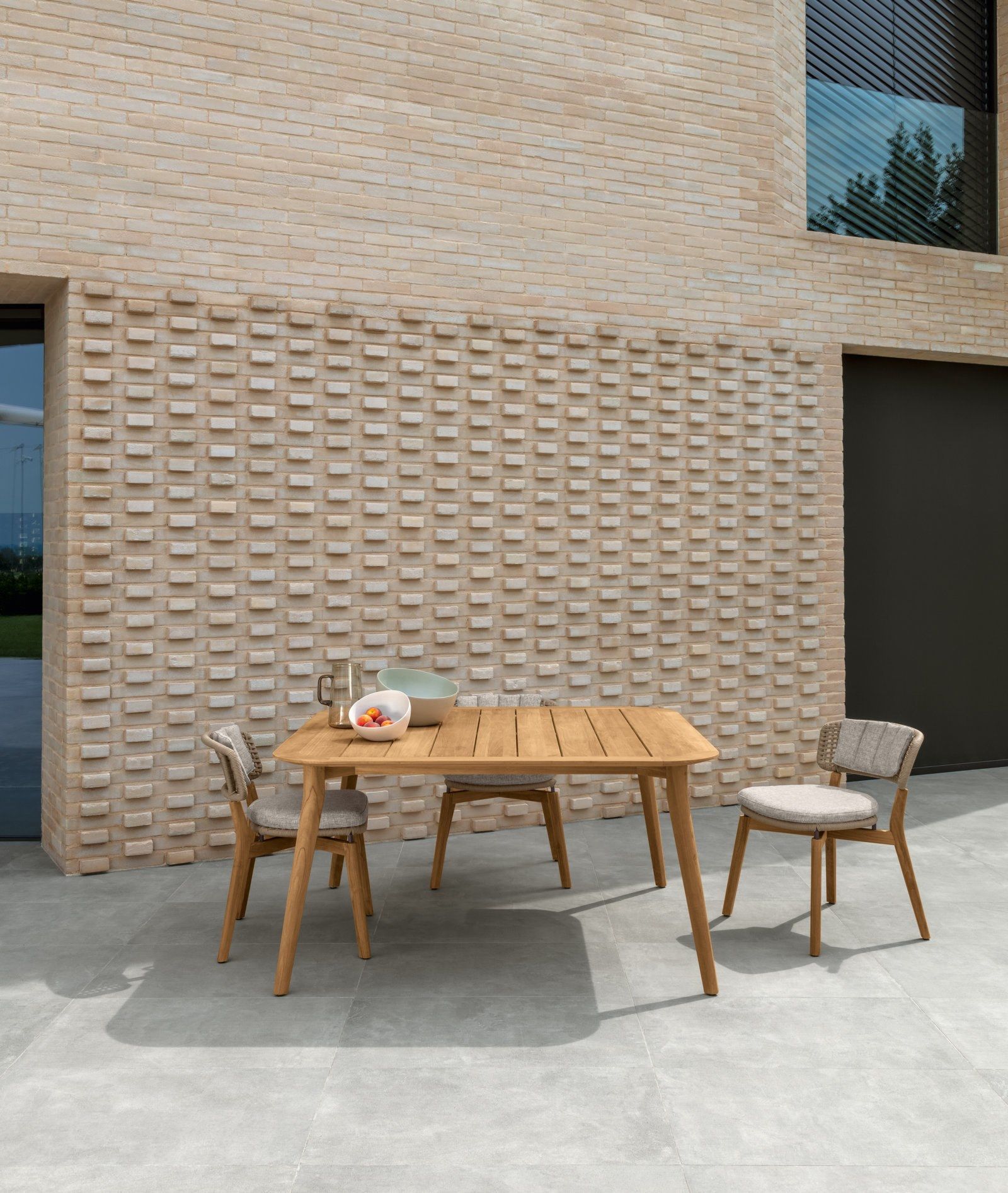 Штабелируемый садовый стул из тикового дерева Talenti Moon Teak ARCH-00066470 - Вид №3