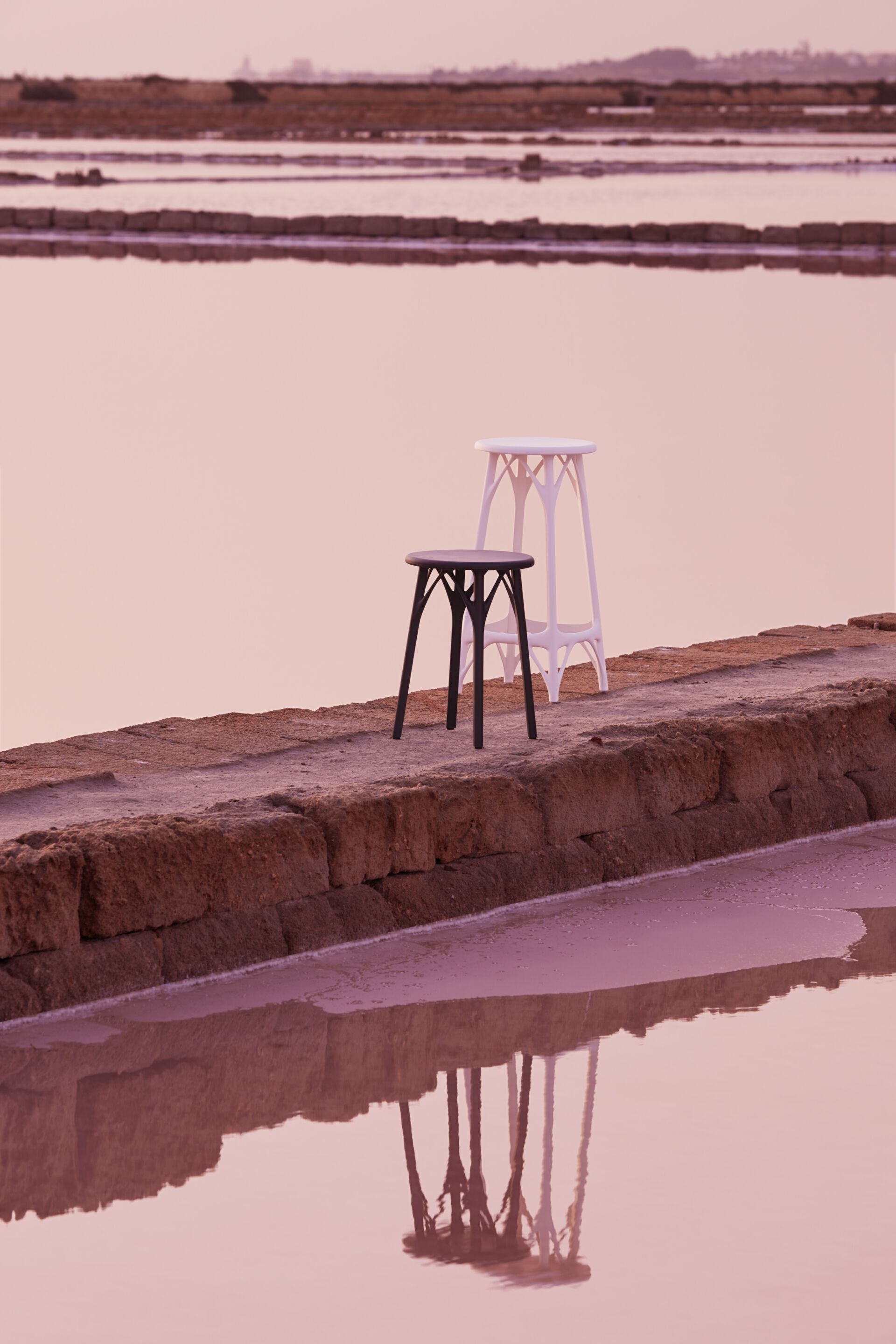 Высокий стул из переработанного инженерного пластика для сада с подставкой для ног Kartell A. I ARCH-00053756 - Вид №4