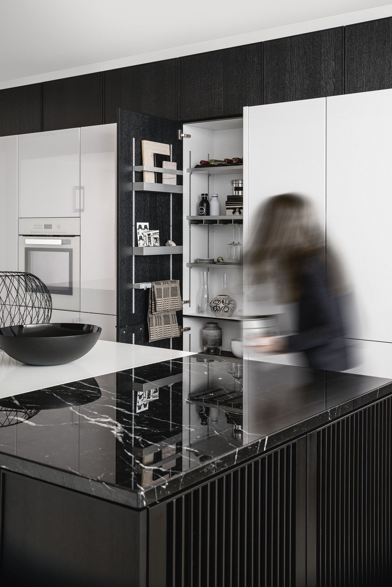 Кухня с профилированной дверью 6,5 мм SieMatic SieMatic PURE - SE 3003 R ARCH-00124044 - Вид №2