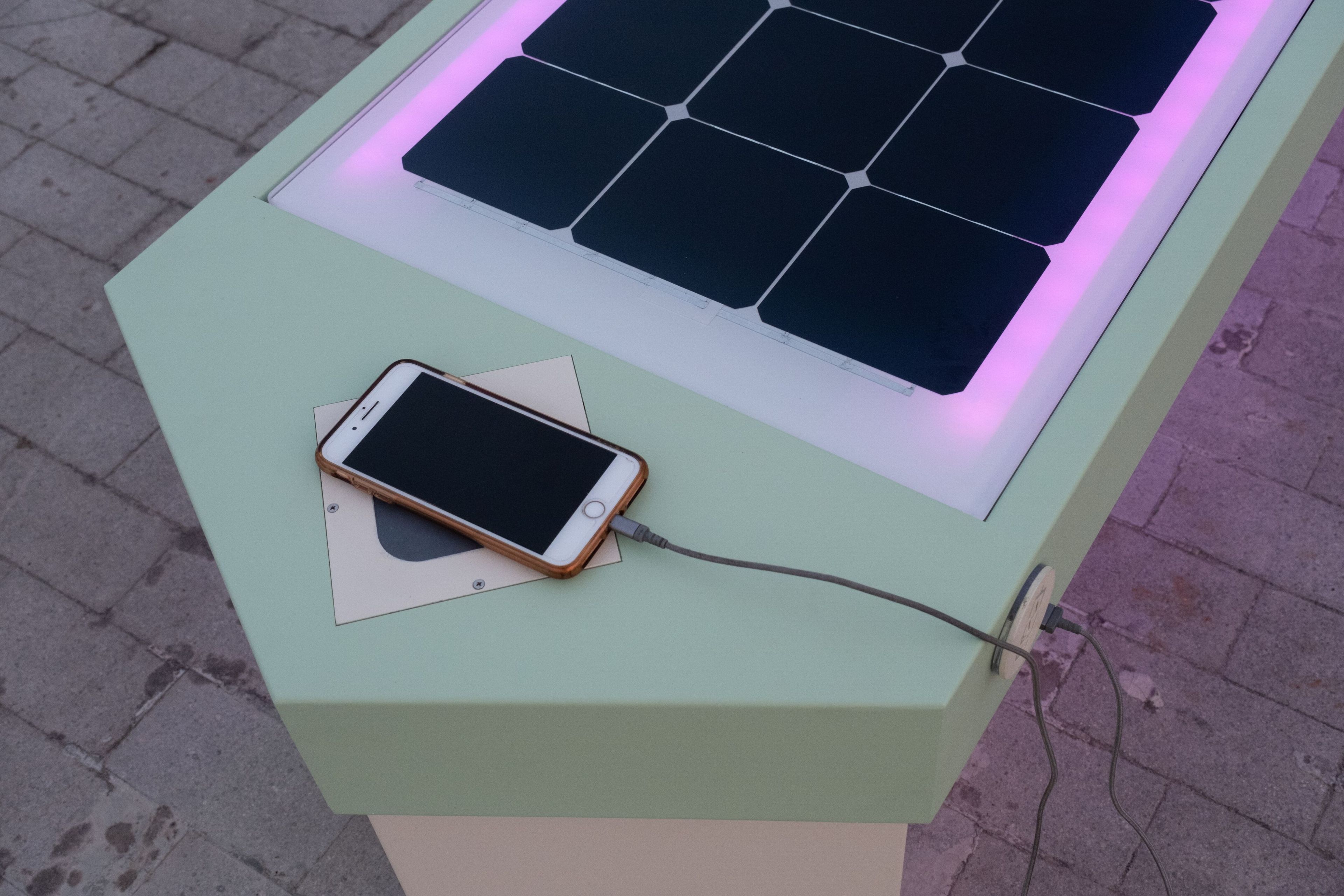 Стальная скамья с USB-разъемом без спинки CITYSì LUX ARCH-00048028 - Вид №3