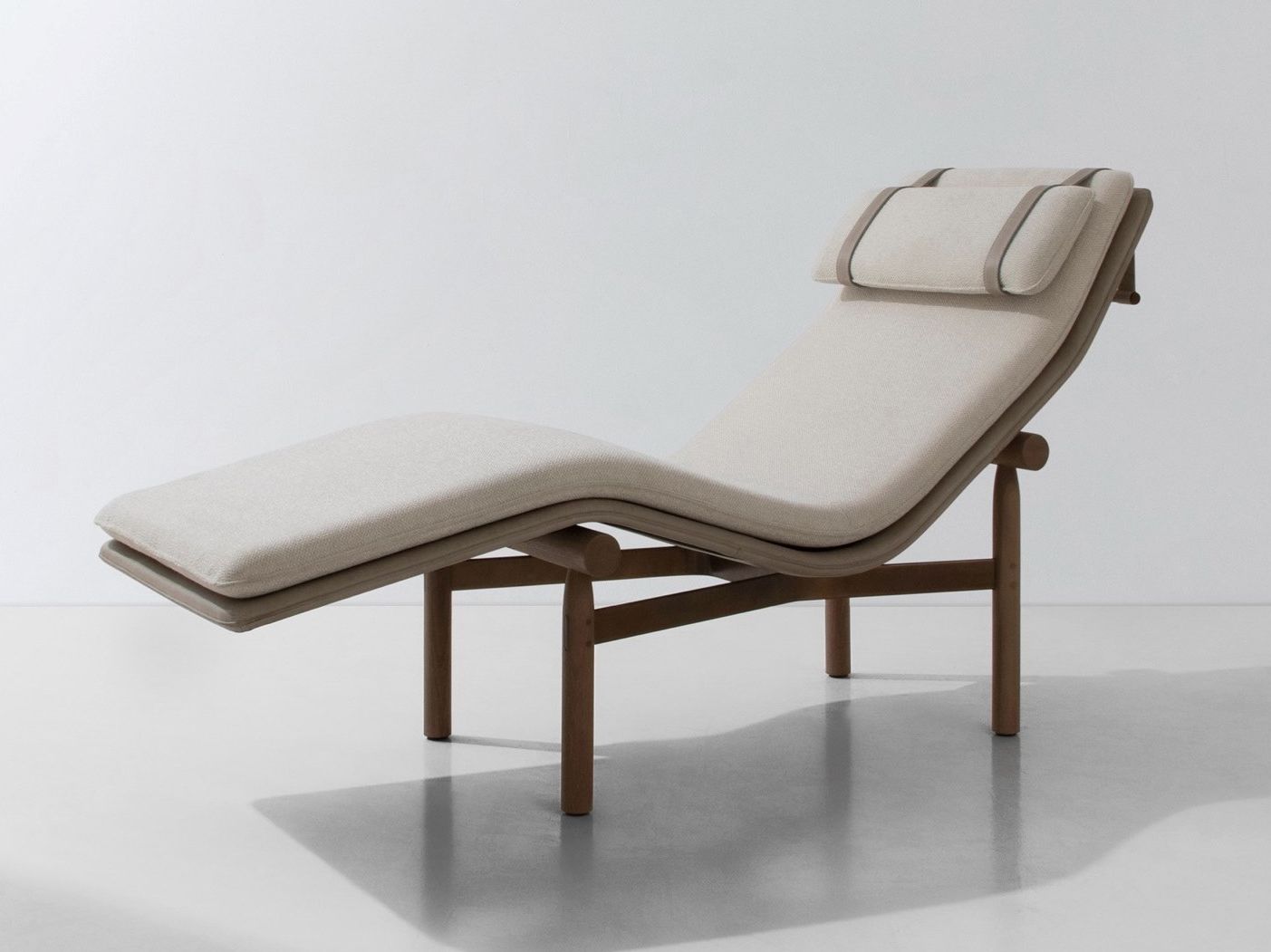 Шезлонг из ткани District Eight Ходули ARCH-00055884