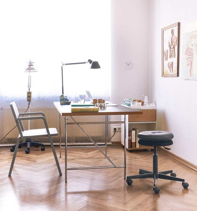 Richard Lampert Прямоугольный стол из стали и дерева с регулируемой высотой Eiermann sun-id-1382013 - Вид №4