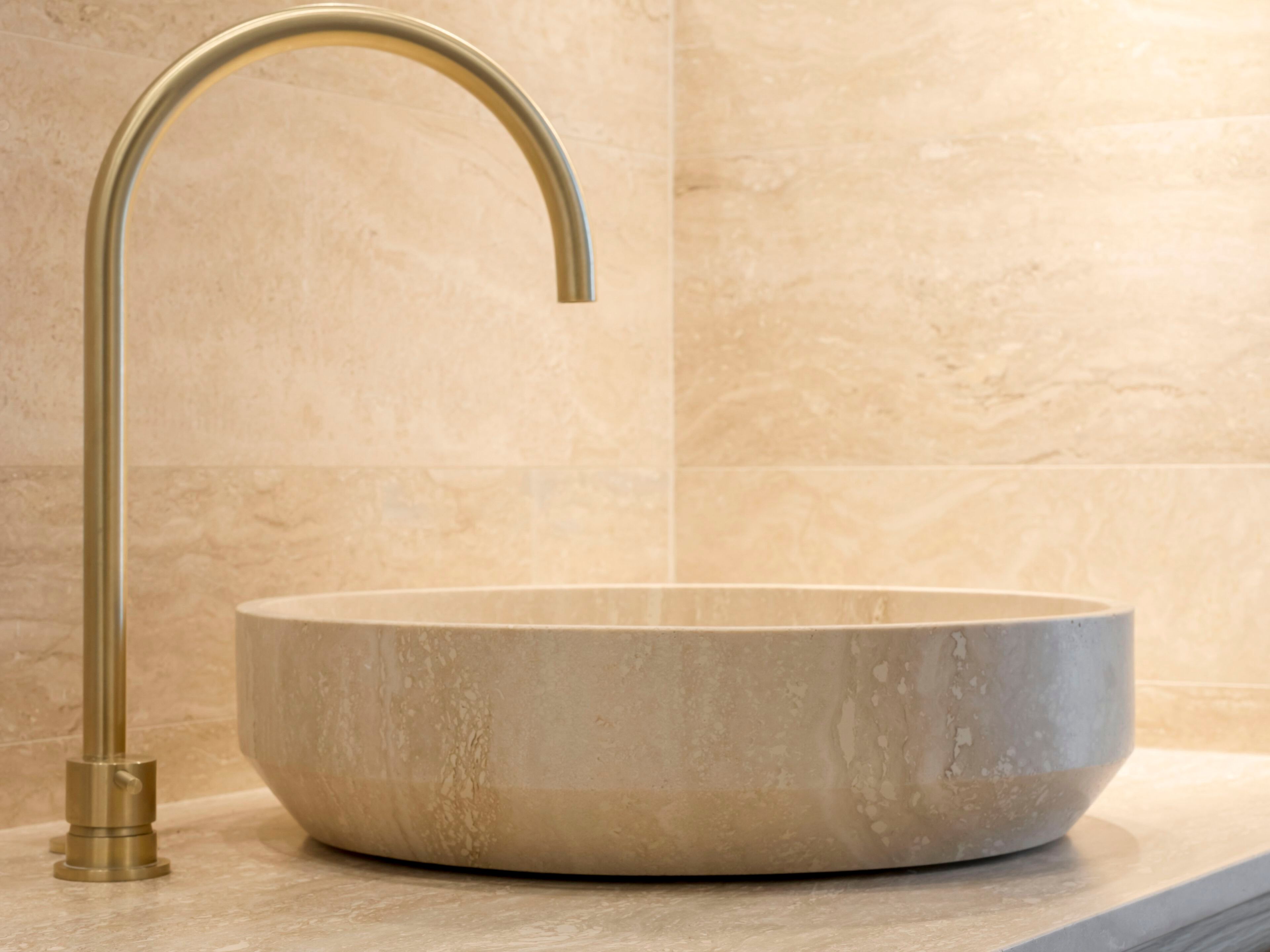 Круглая столешница из травертина Maami Home PURO ARCH-00034280