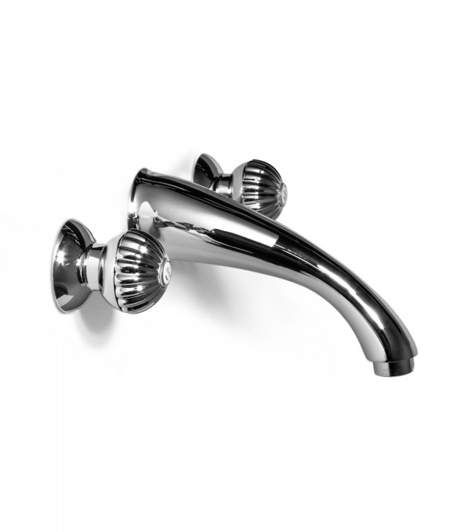 2538 Смеситель для раковины настенный с мм. 190 носик. Bongio Radiant