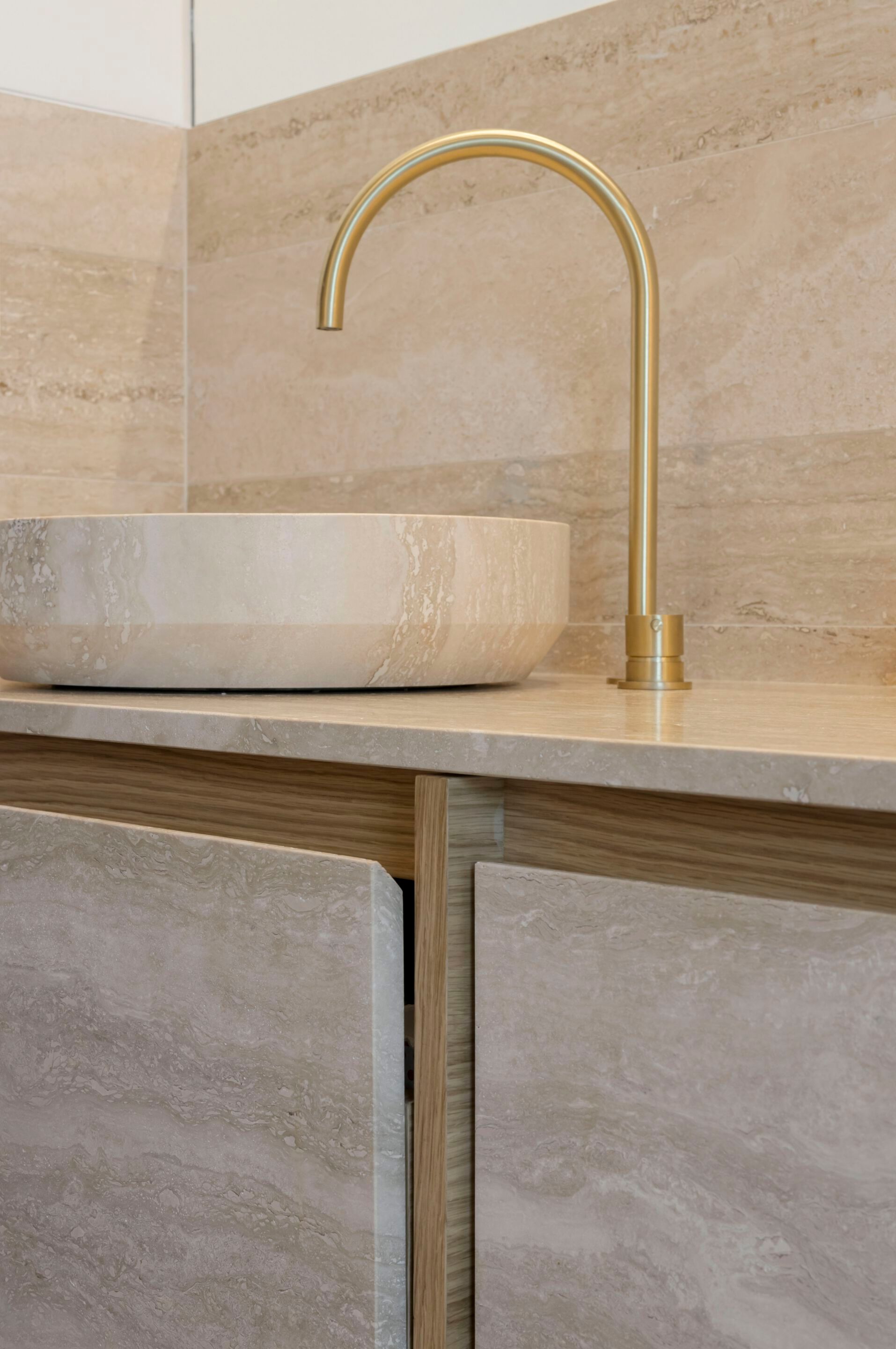 Круглая столешница из травертина Maami Home PURO ARCH-00034280 - Вид №4