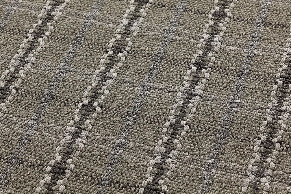 070718 Подушка-ролл GL Tartan green большая GAN Garden Layers - Вид №2