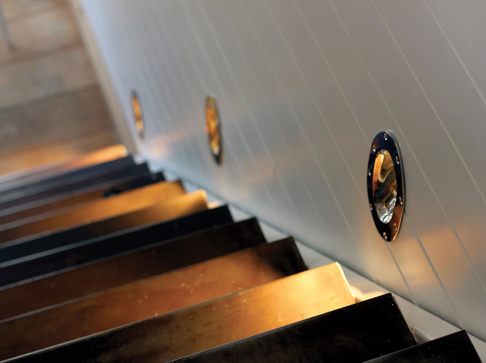 Латунный светодиодный маркер Authentage Lighting BEAUTIQUE INDOOR ARCH-00030871 - Вид №1