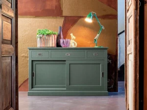 Devina Nais Комод с 2 дверцами и 3 ящиками из массива дерева English