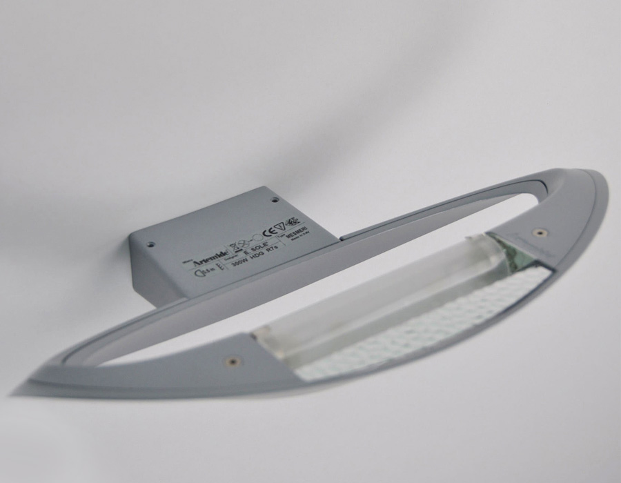 Светильник настенный серебристый Artemide 0916040A ARTEMIDE  00-3882729 Серебро  - Вид №1