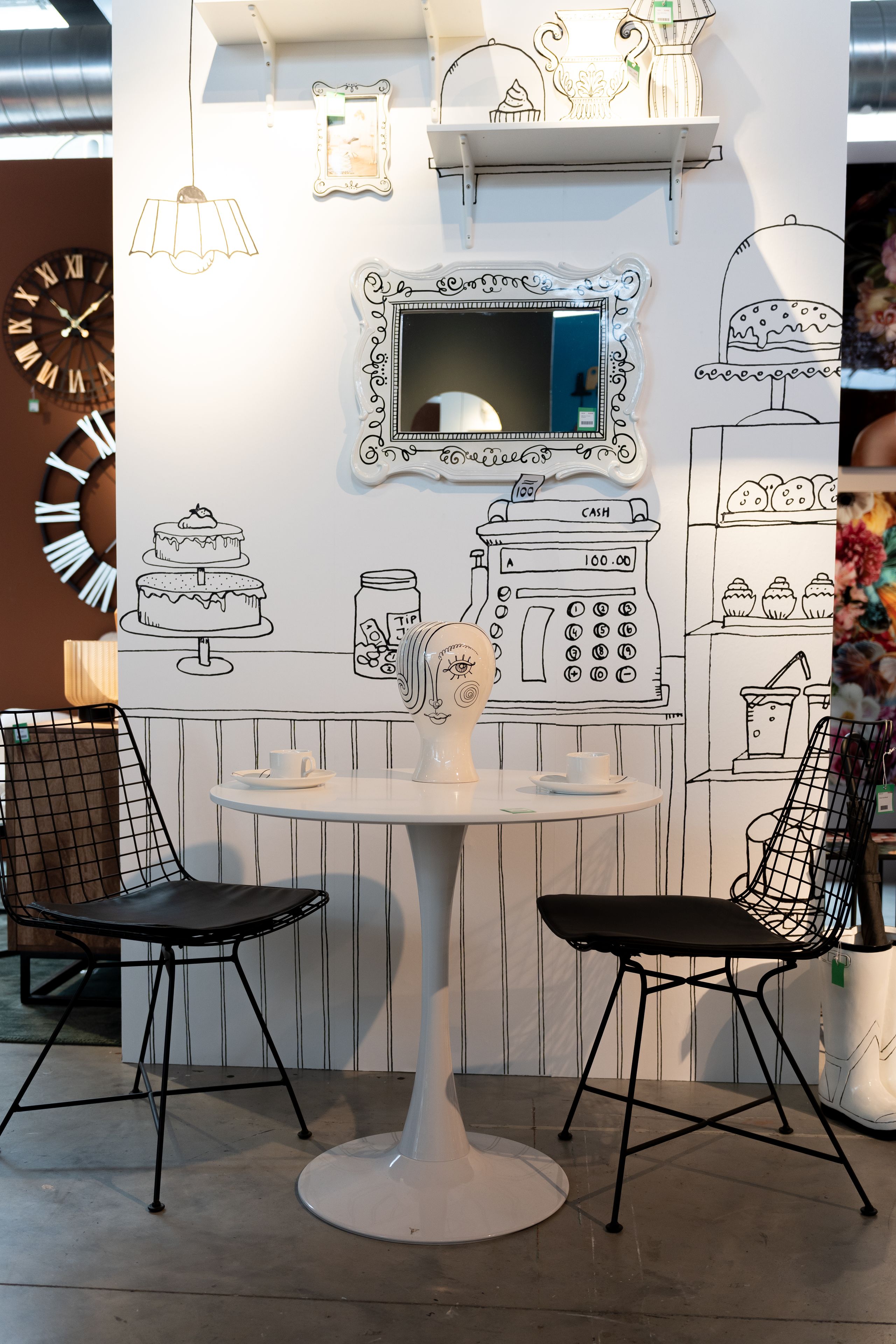 Керамическая ваза KARE Design FAVOLA LADY ARCH-00097443 - Вид №4