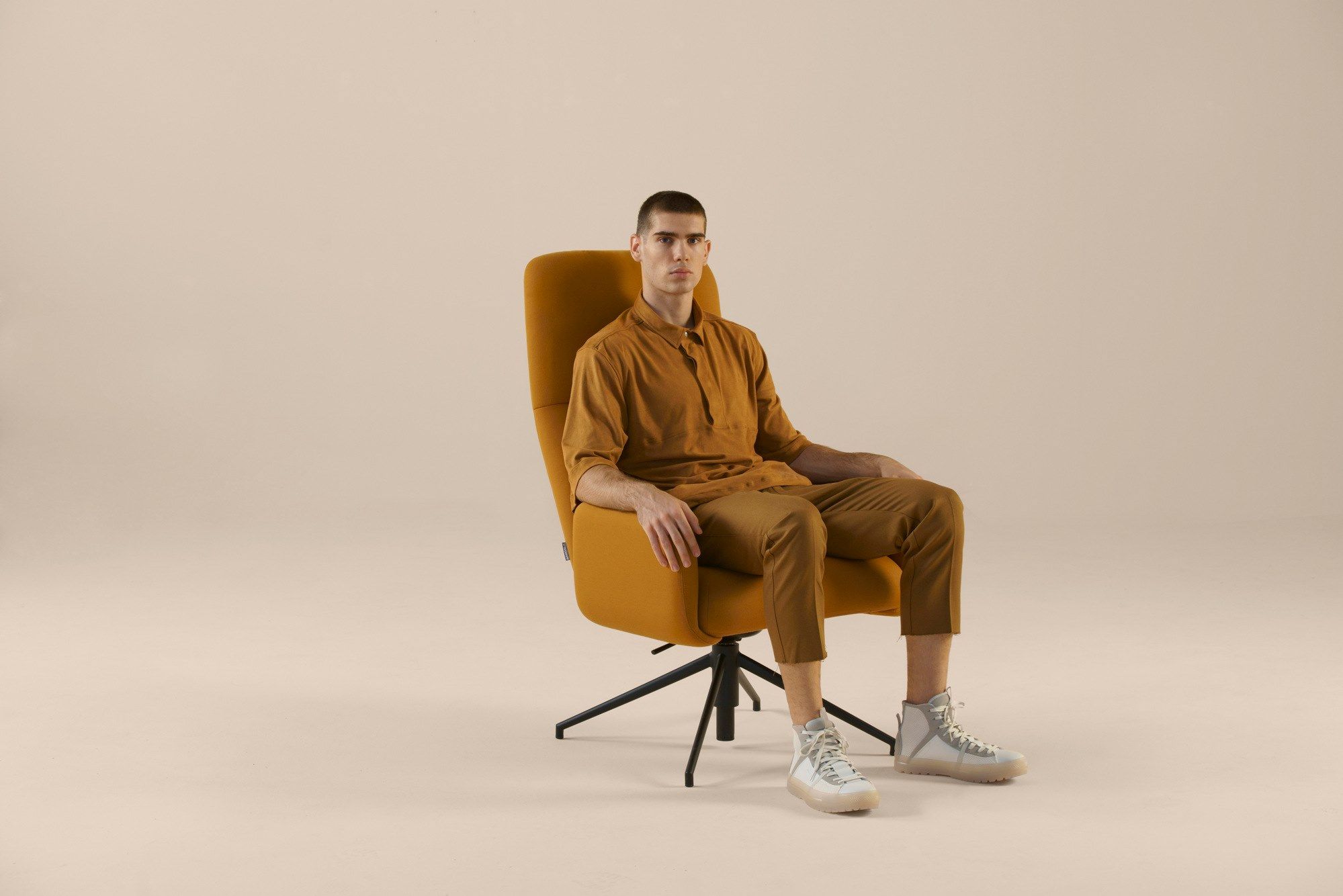 Вращающееся офисное кресло с высокой спинкой SANCAL ARCH-00066694 - Вид №2