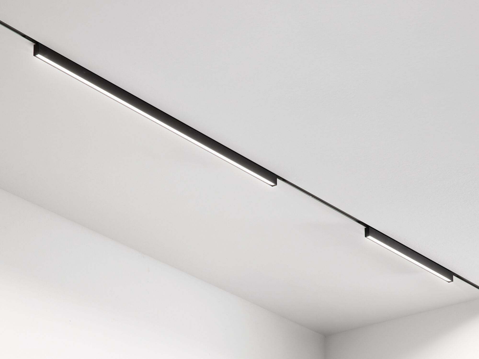 Экструдированный алюминиевый светодиодный магнитный трековый светильник Ideal Lux Deva ARCH-00120982 - Вид №4