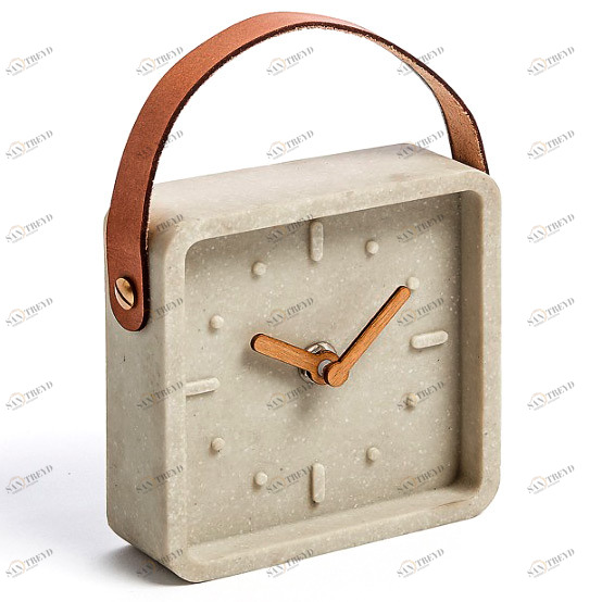 Часы настольные с ручкой квадратные бежевые Mercy от La Forma LA FORMA  344336 Бежевый 