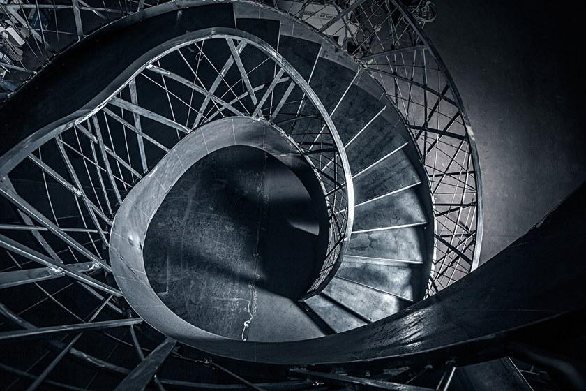 Officine Sandrini Самонесущая винтовая железная винтовая лестница sun-id-1389945 - Вид №6