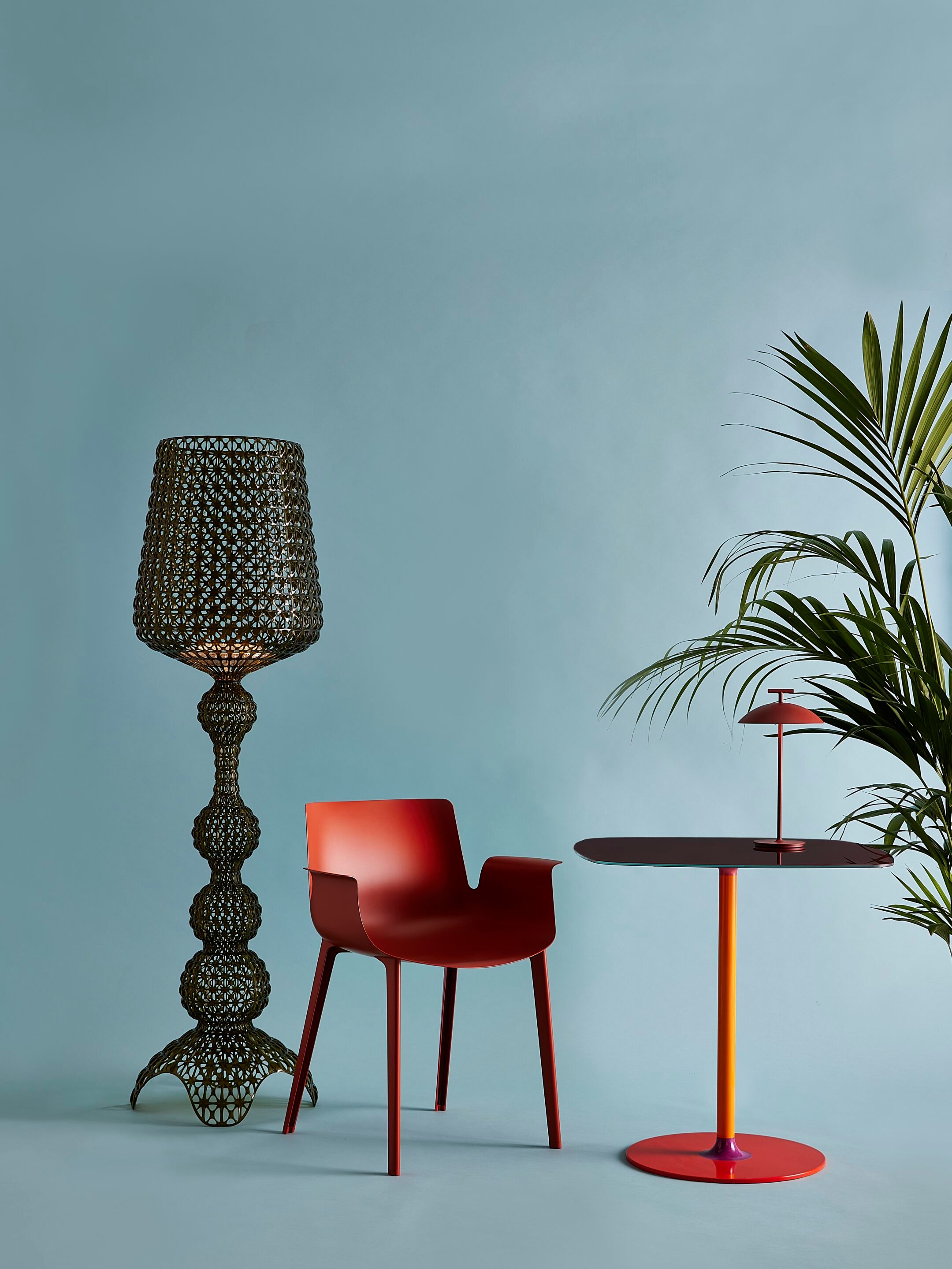 Квадратный стол с хрустальной столешницей и стальным основанием Kartell Тьерри ARCH-00023989 - Вид №1