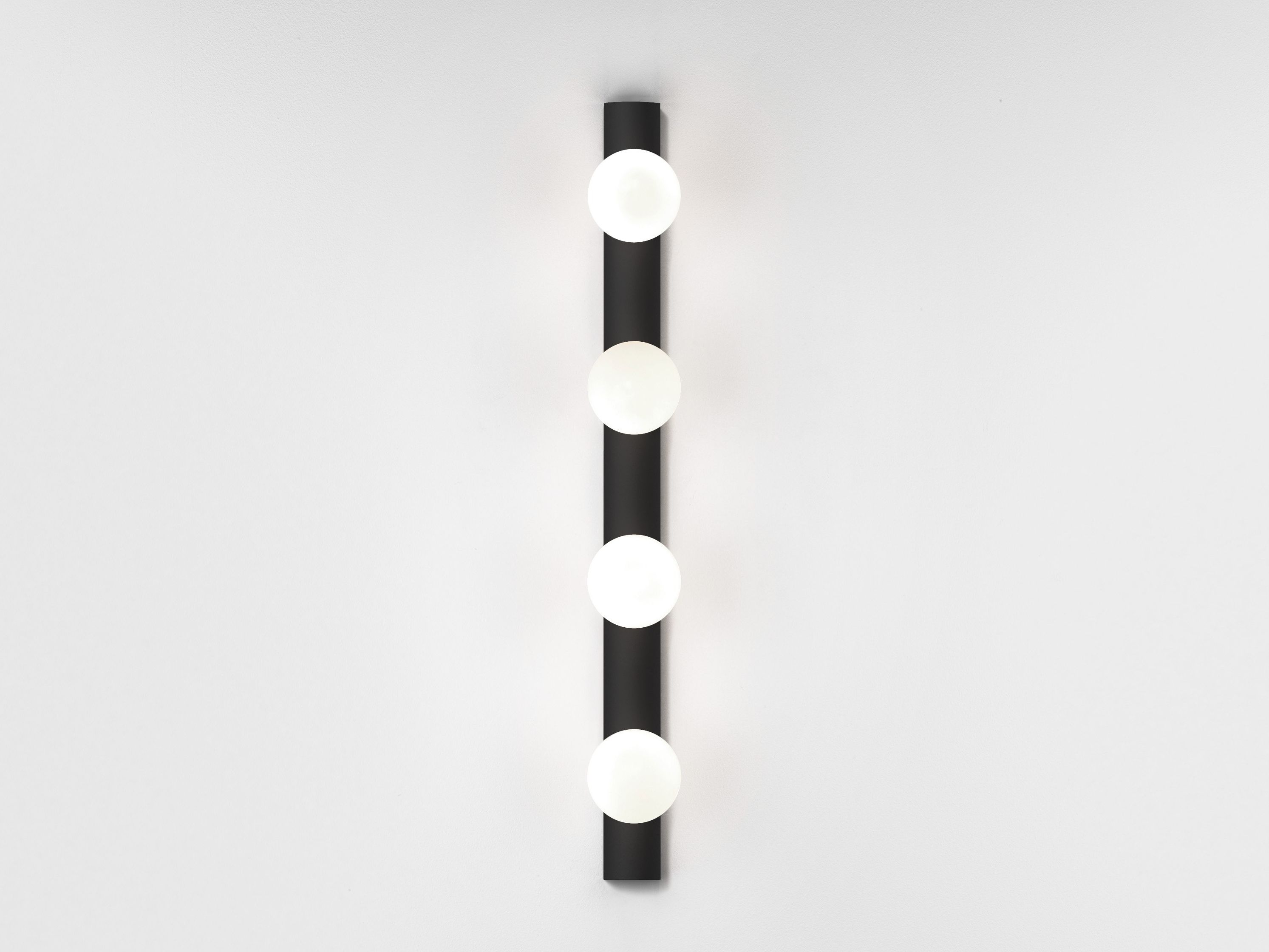 Стальной светодиодный настенный светильник Astro Lighting CABARET 4 ARCH-00104524