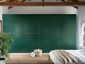 Novamobili Шкаф из лакированного меламина с копланарными дверцами