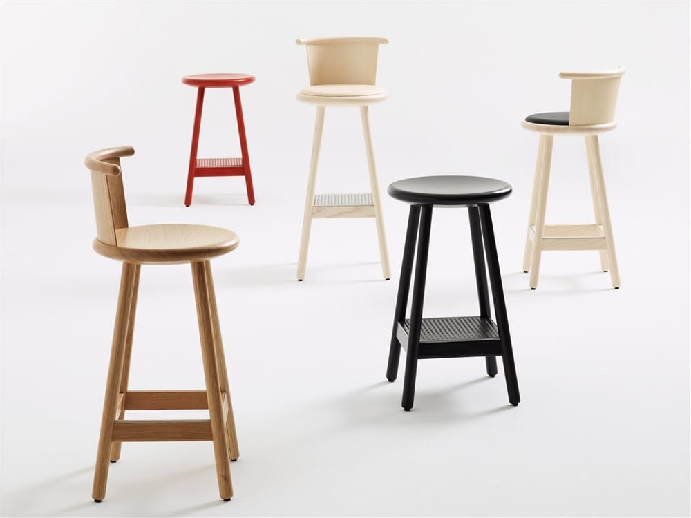 Деревянный низкий стул с подставкой для ног Karl Andersson MILO ARCH-00084045 - Вид №2