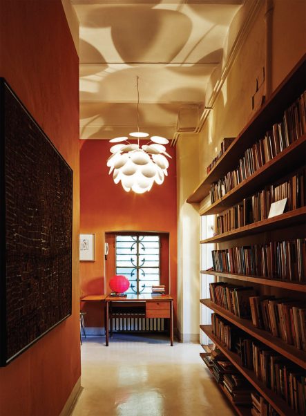 086359 Люстра 132 белая Marset Discoco 