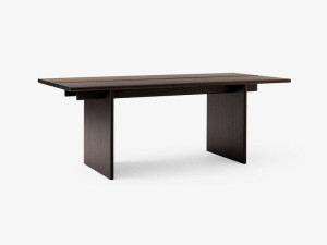 Обеденный стол из дуба