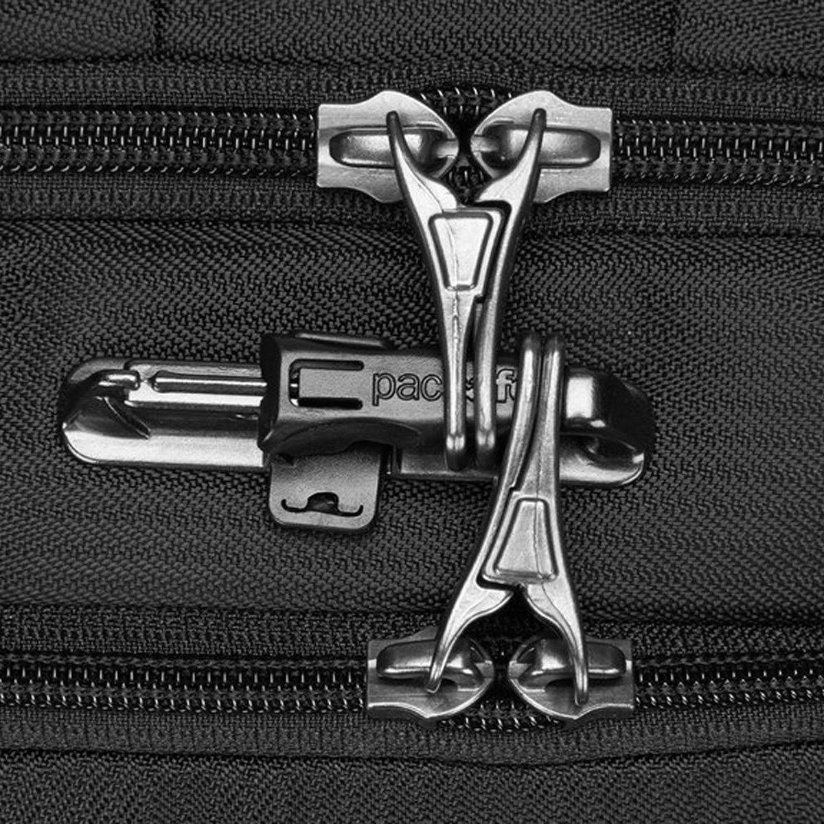 40100138 Рюкзак Econyl 25 Laptop backpack 13 PacSafe Vibe - Вид №3