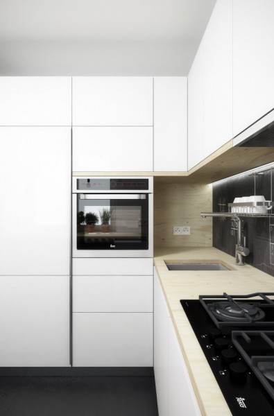 254015 Холодильник Teka TKI2 325 DD Турция  - Вид №4