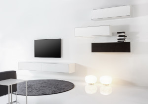 Деревянная секционная оборудованная стена