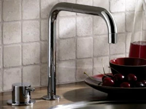 VOLA Смеситель кухонный с поворотным изливом