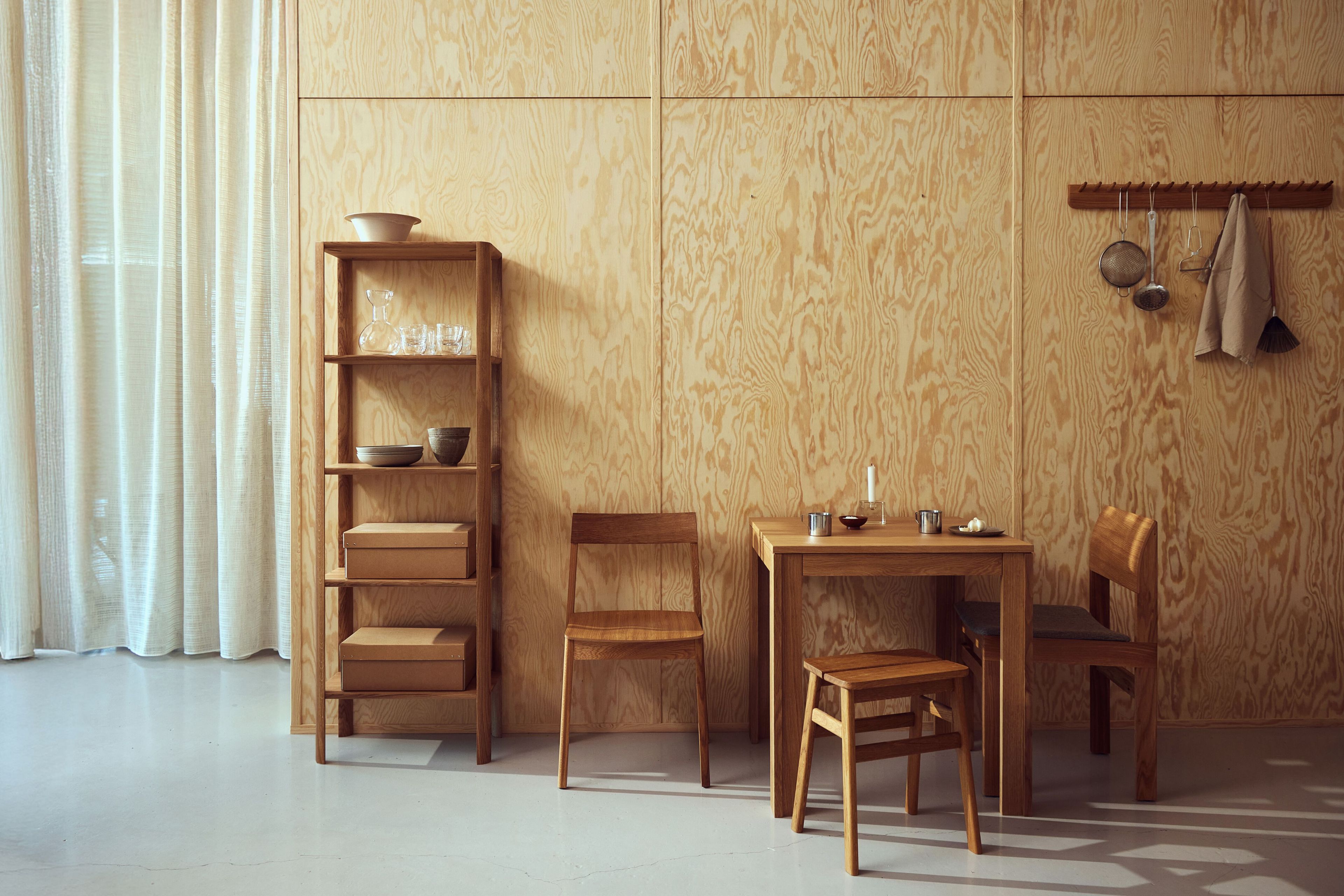 Дубовая двухсторонняя самонесущая полка Form & Refine Leaf ARCH-00011277 - Вид №5